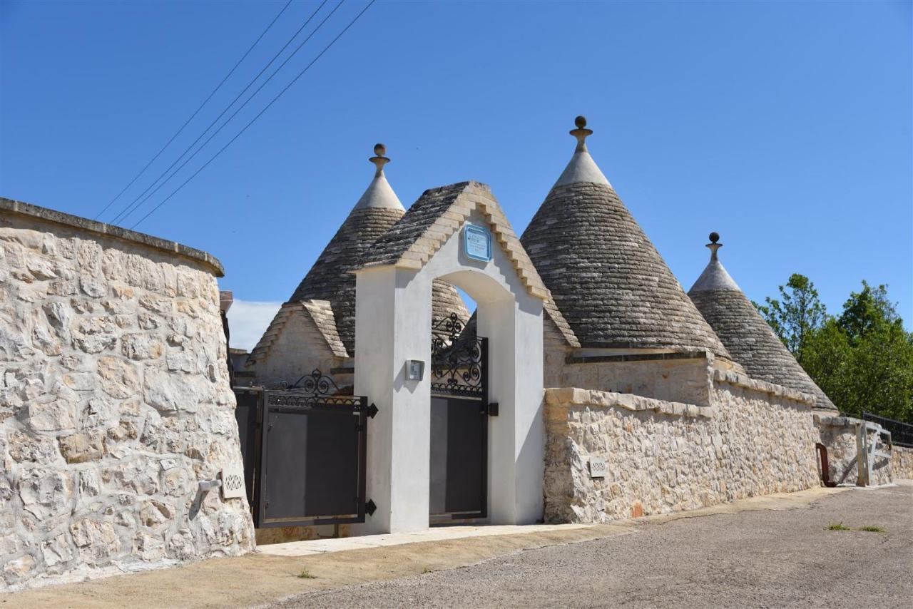 Trullo Delle Querce Suite Private Pool Мартина-Франка Экстерьер фото