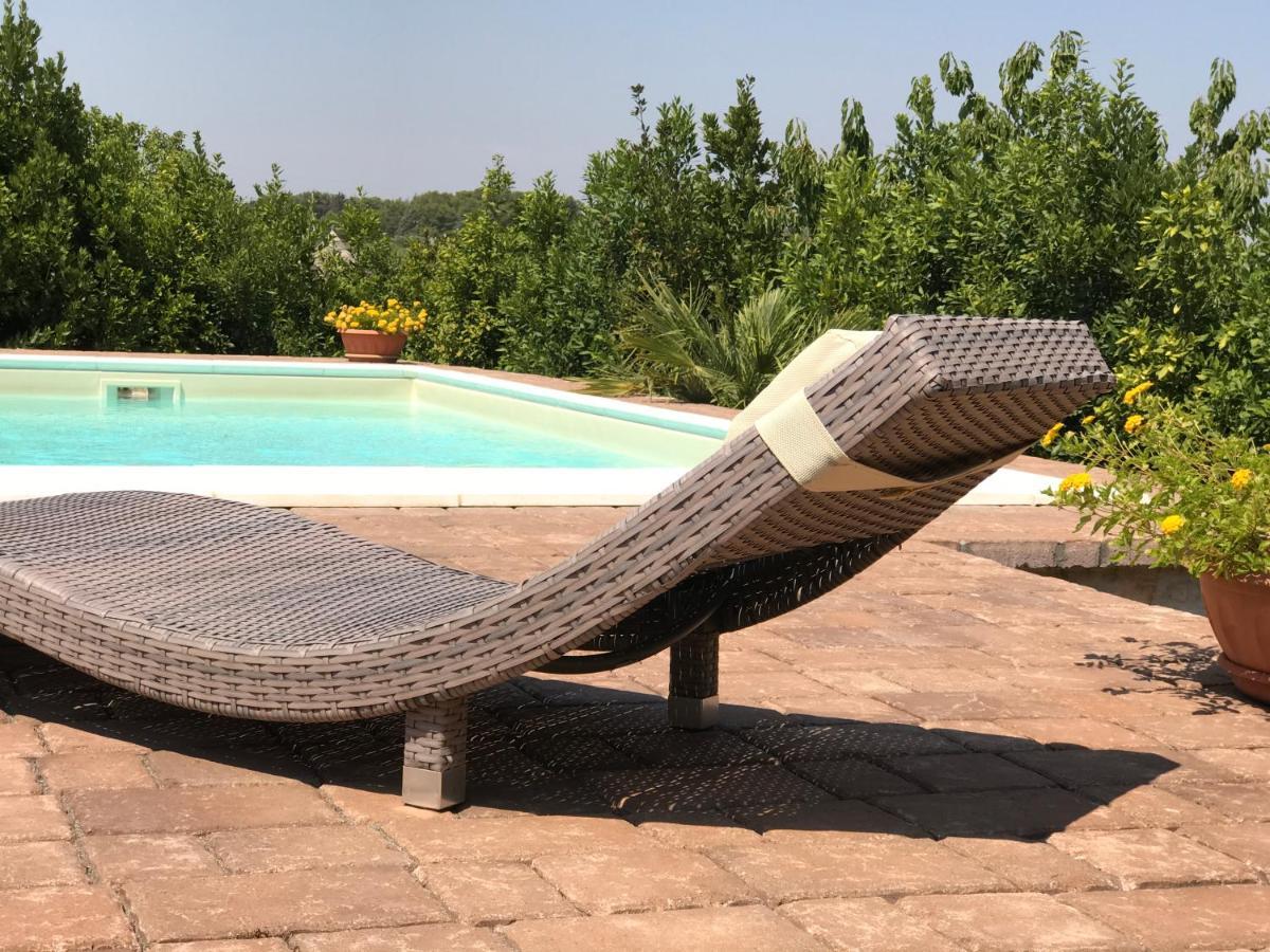 Trullo Delle Querce Suite Private Pool Мартина-Франка Экстерьер фото